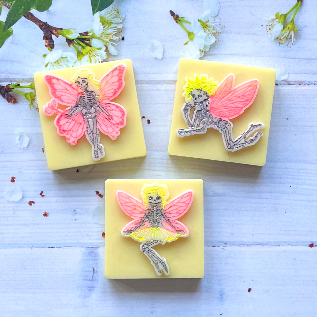 Pineapple & Banana ~ Skeleton Fairy Wax Melt