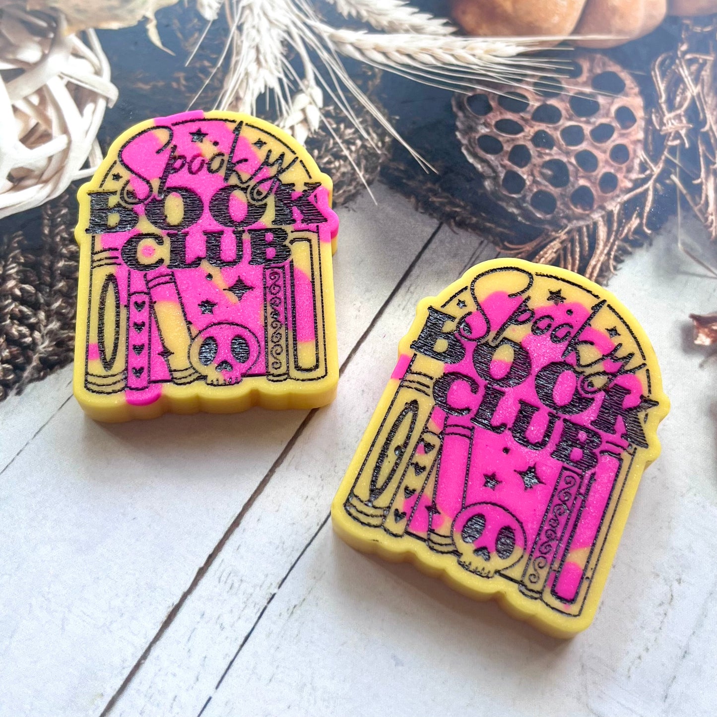 Autumn Raspberry & Amber Rose ~ Spooky Book Club Wax Melt