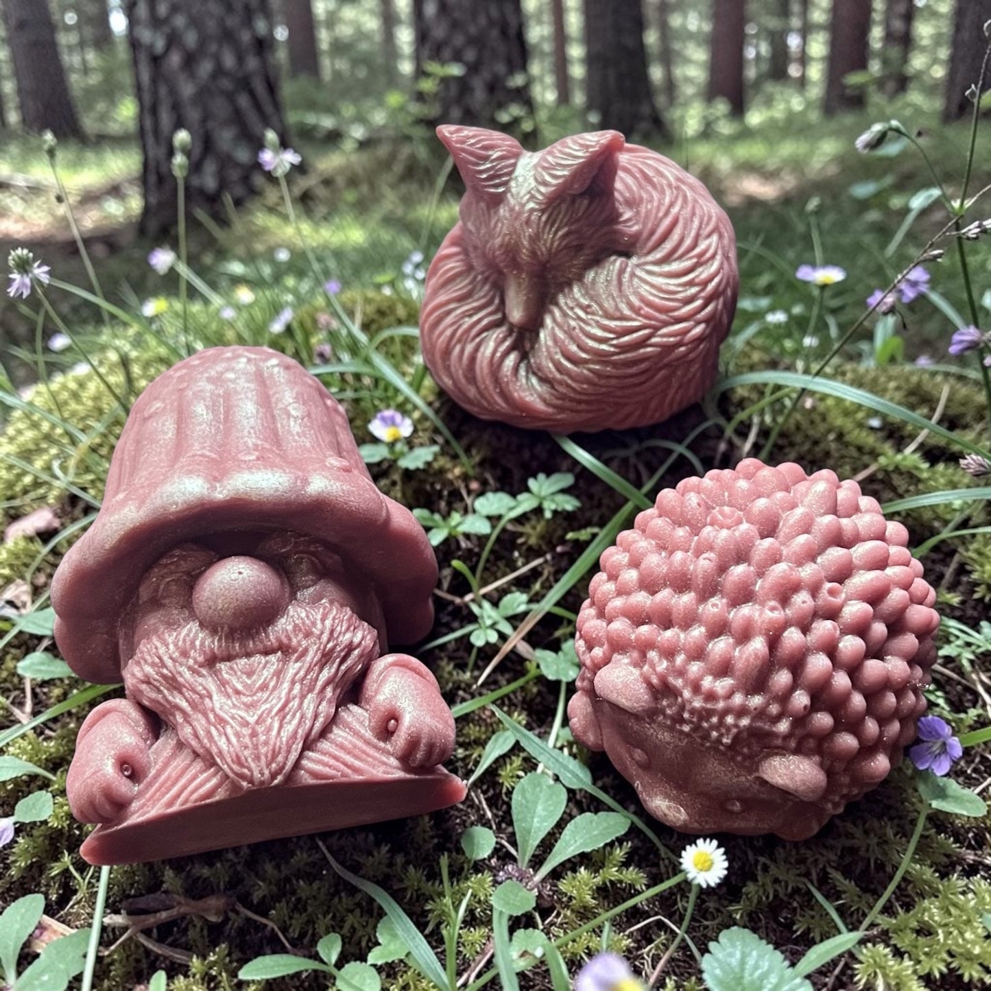 Fruity Dragons Blood ~ Fox, Hedgehog, Mushroom Man Wax Melt