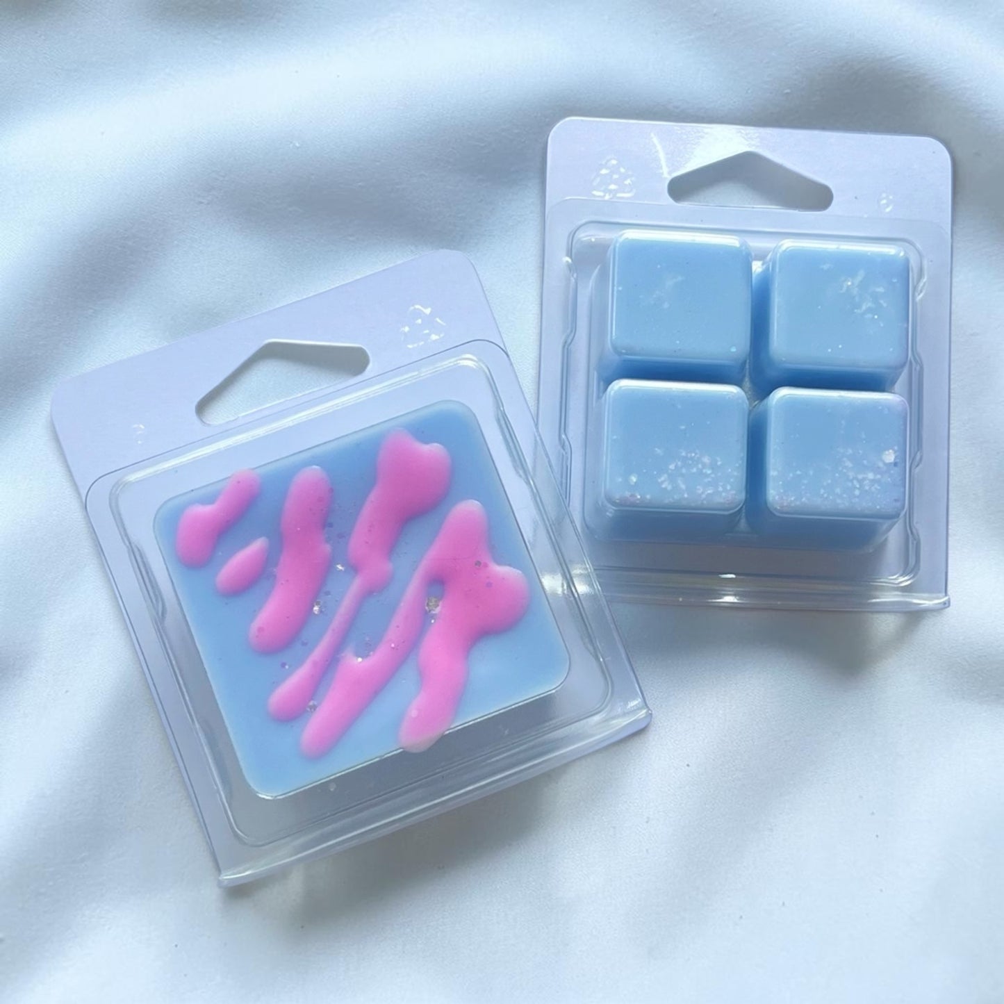 Molly-Mae Comfy Heaven Scent (Laundry) ~ 50g Wax Melt Snap Bar