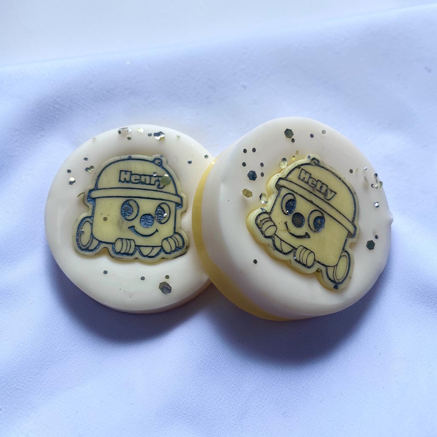 Daffodil & Vanilla ~ Henry/Hetty Round Wax Melt