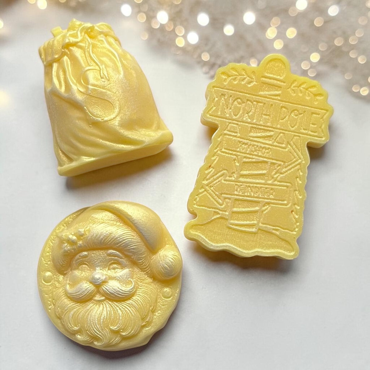 Candy Cane & Cosy Vanilla (House Blend) ~ Santa Sack, North Pole, Santa Cookie Wax Melt