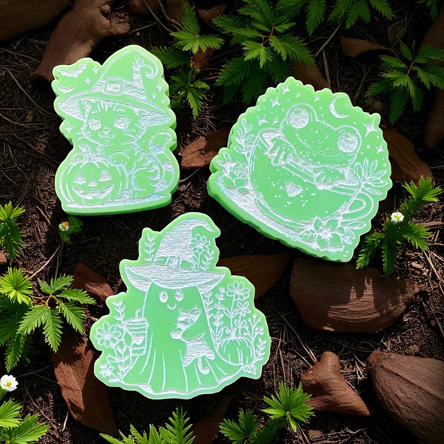 Frosted Candy Apple ~ Frog, Cat, Ghost Wax Melt