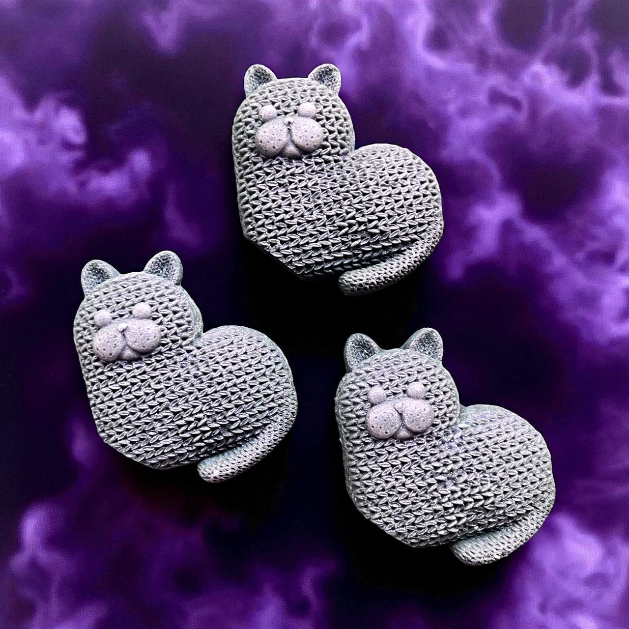 Black Cat Crossing ~ Knitted Cat Wax Melt