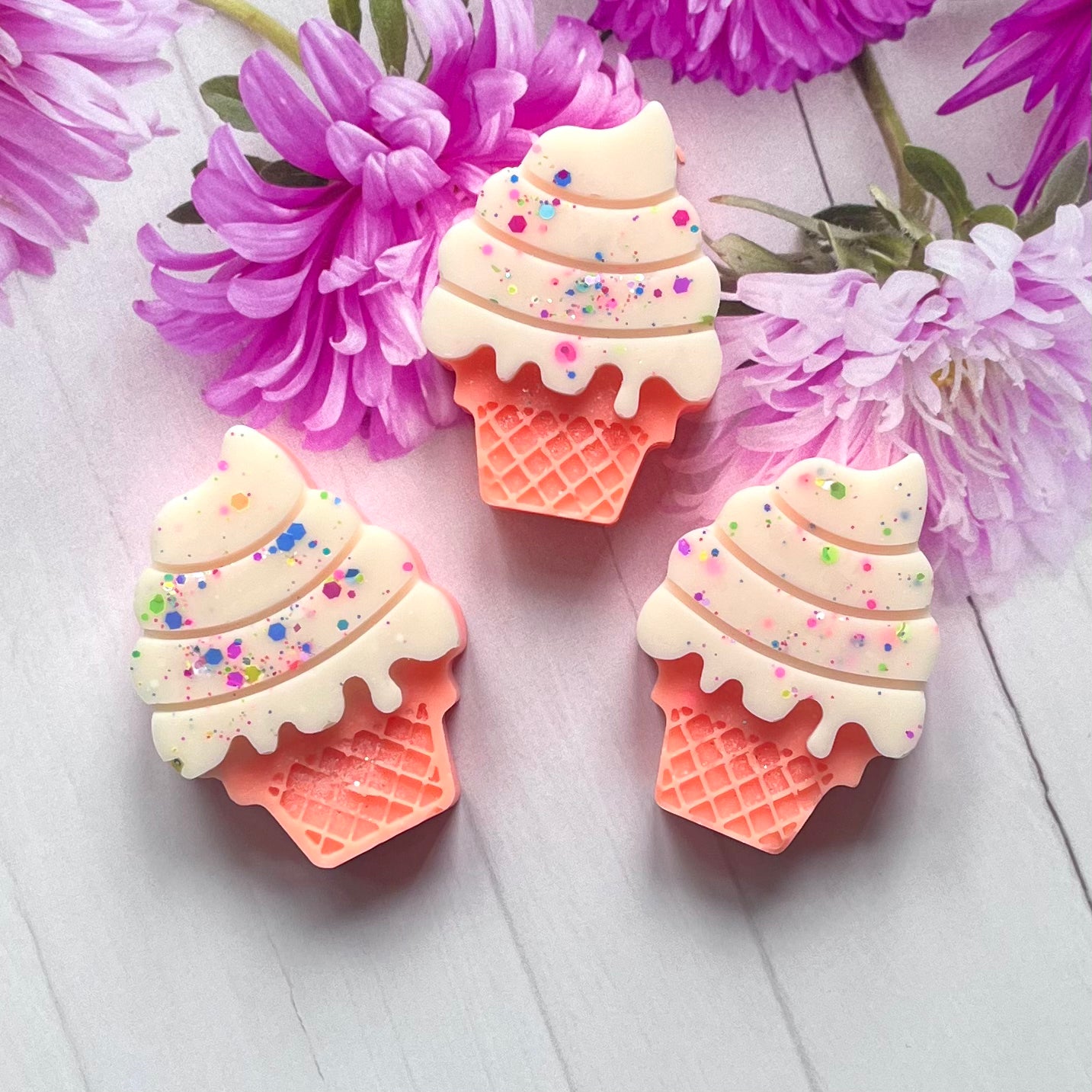 Bubblegum Frosting (Bubble Pop! Blend) ~ Pack of 2 Ice Cream Shaped Wax Melts