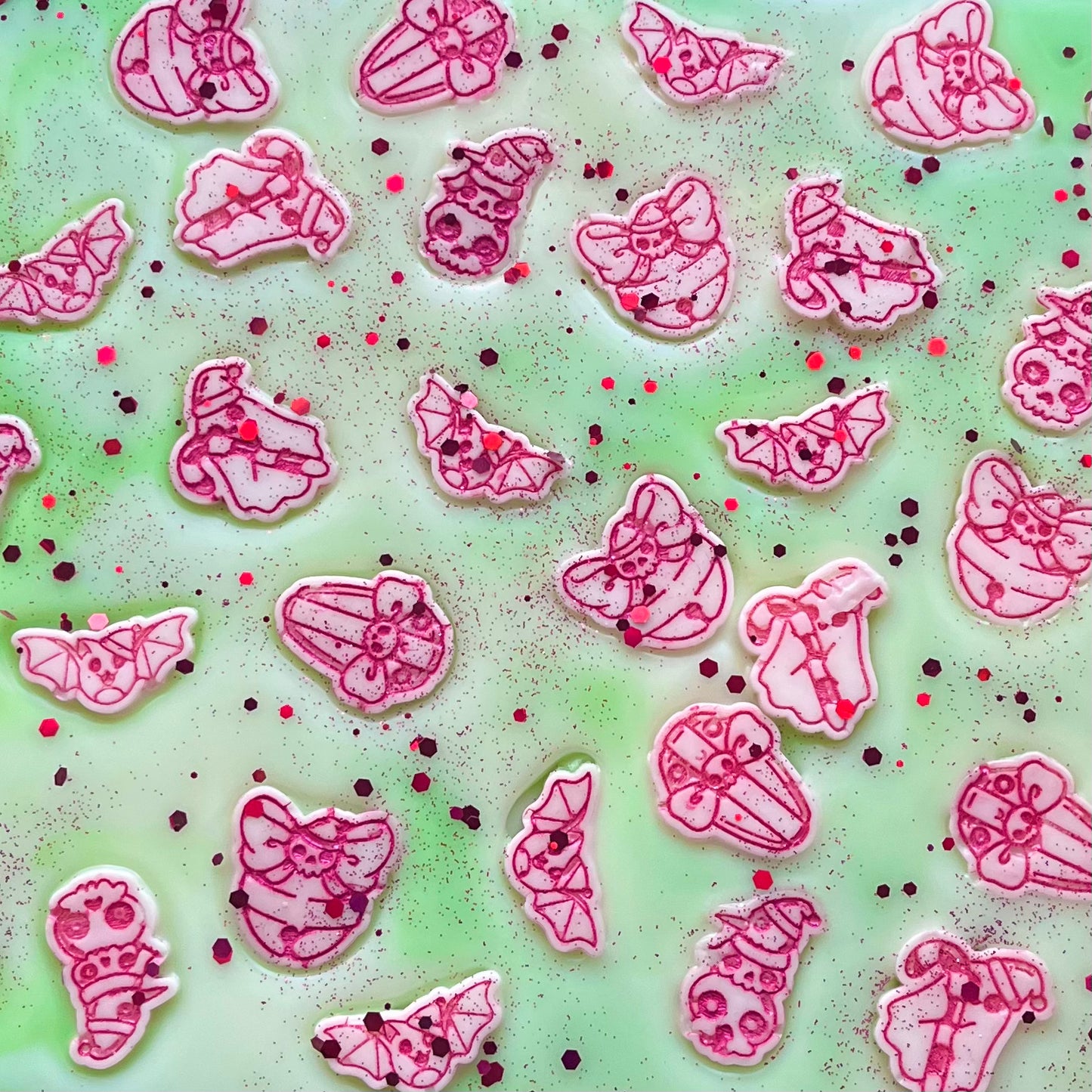 Santa's Little Helper ~ 50g Creepmas Wax Brittle Bag