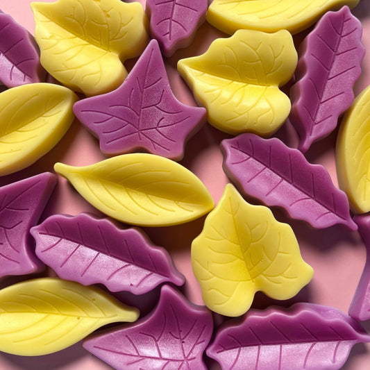Banana Berry Smoothie ~ Pack of 4 leaf Shaped Wax Melt