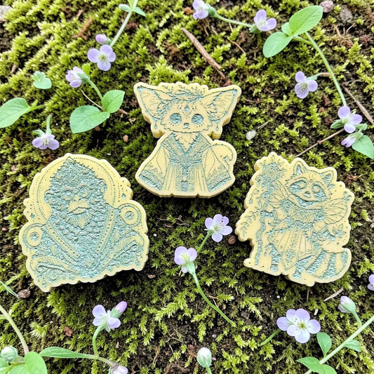 Laotian Oud & Sandalwood (Penhaligan) ~ The Mask & Muscle High Council Trio Wax Melts