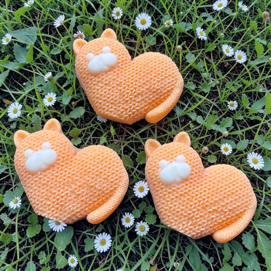 Hyena's Laughter ~ Knitted Cat Wax Melt