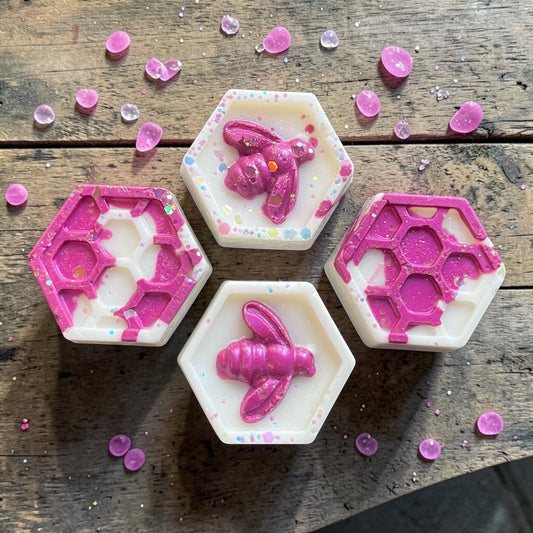 Raspberry Whirl (Perfume) ~ 2 Pack Honeycomb Wax Melts