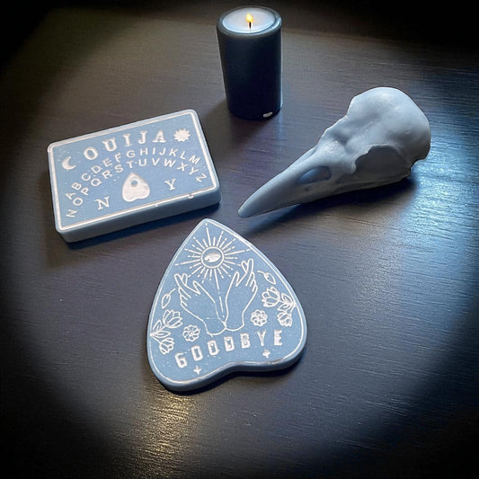 Midnight Spell ~ Raven Skull, Ouija Board, planchette Wax Melt