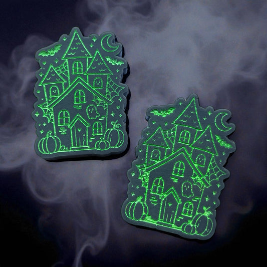 Apple N Spice ~ Haunted House Wax Melt