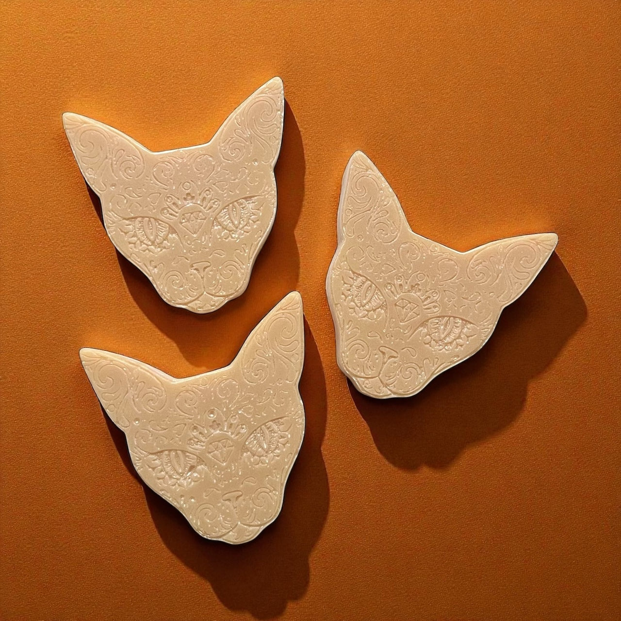 Caramelised Pecans ~ Cat Shaped Wax Melt