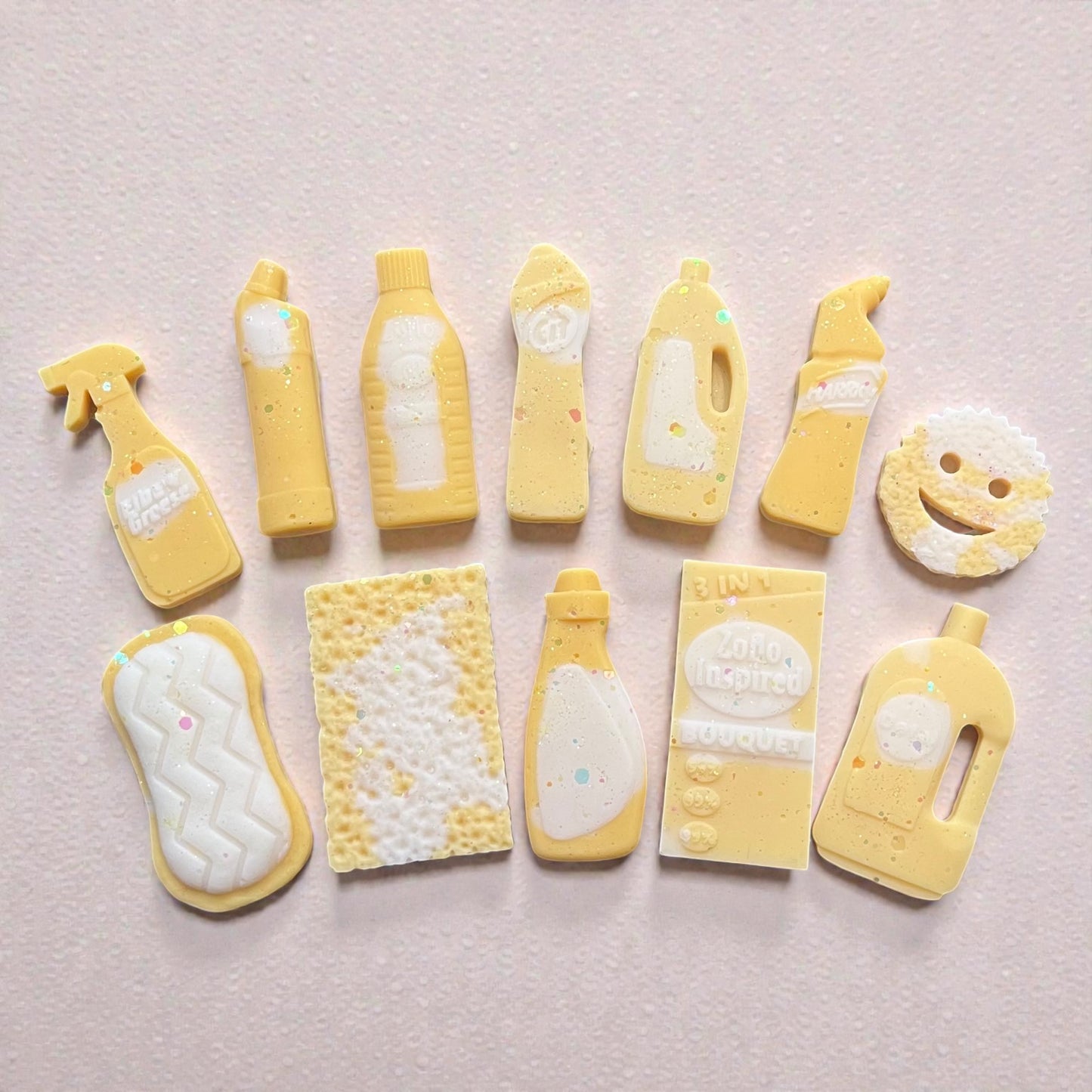 ** MORE SCENTS TO BE ADDED SOON ** Various Scents Available  x 3 Hincher Wax Melt Shapes