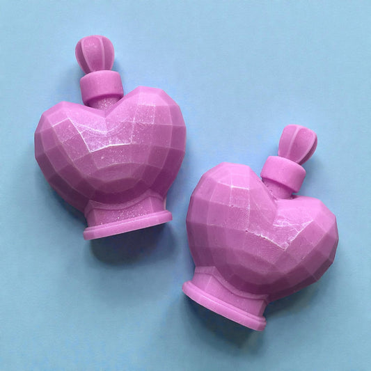 Oriental Musk Heart Perfume Bottle Wax Melt